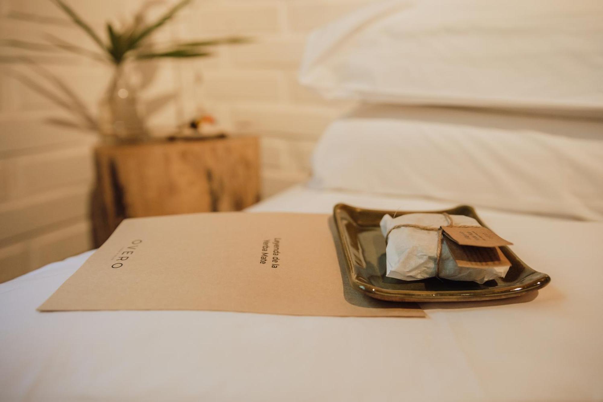 Overo Lodge & Selva ปูแอร์โตอีกวาซู ภายนอก รูปภาพ